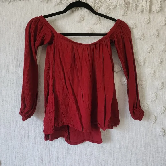 Abercrombie & Fitch Maroon & White Floral Embroide - Picture 2 of 6